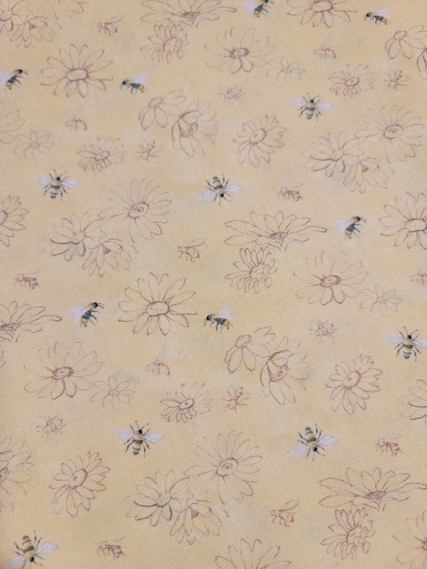 Honeybee- Daisy Field Fabric (half yard increments)