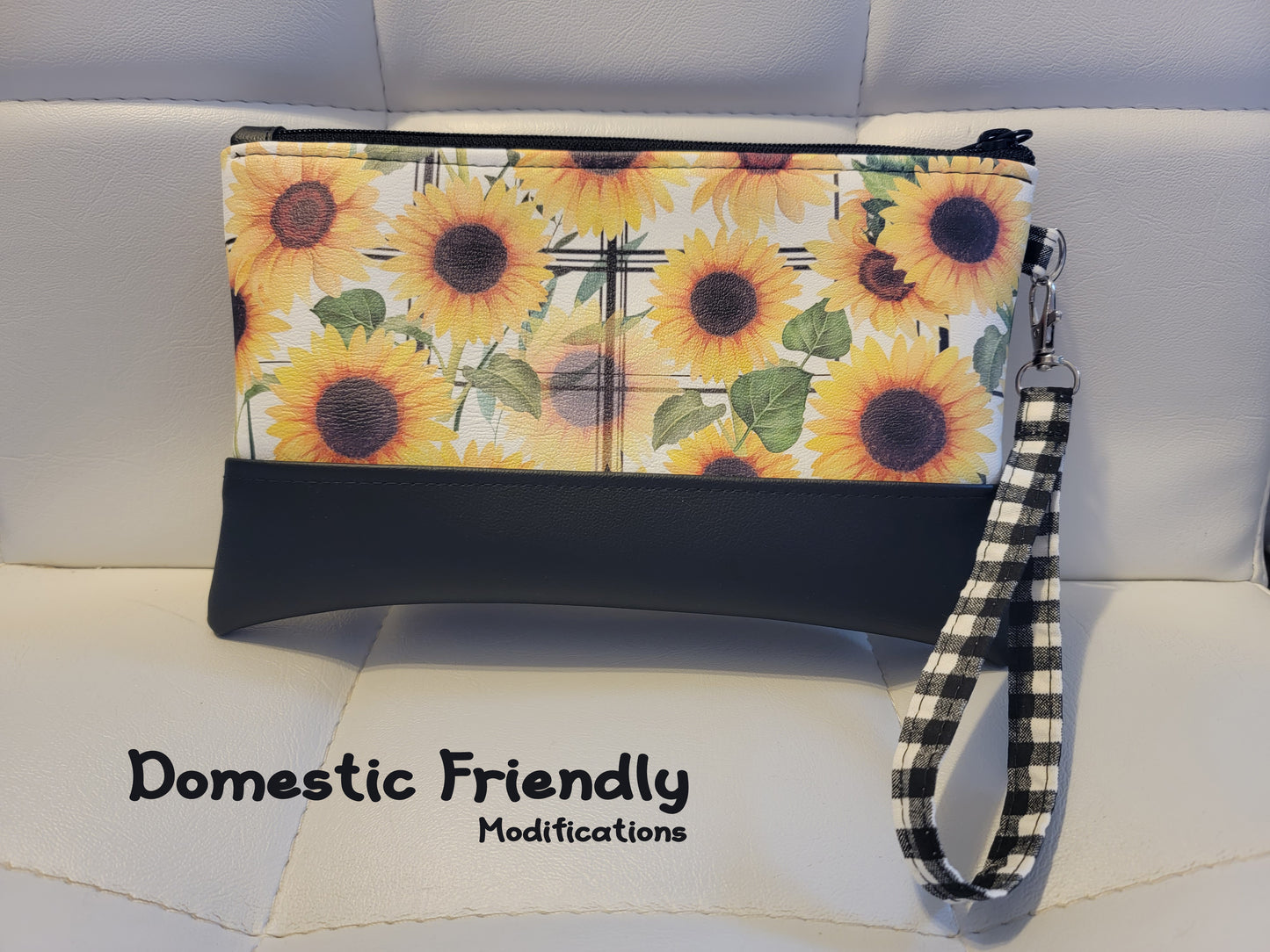 Wristlet Squared Pattern