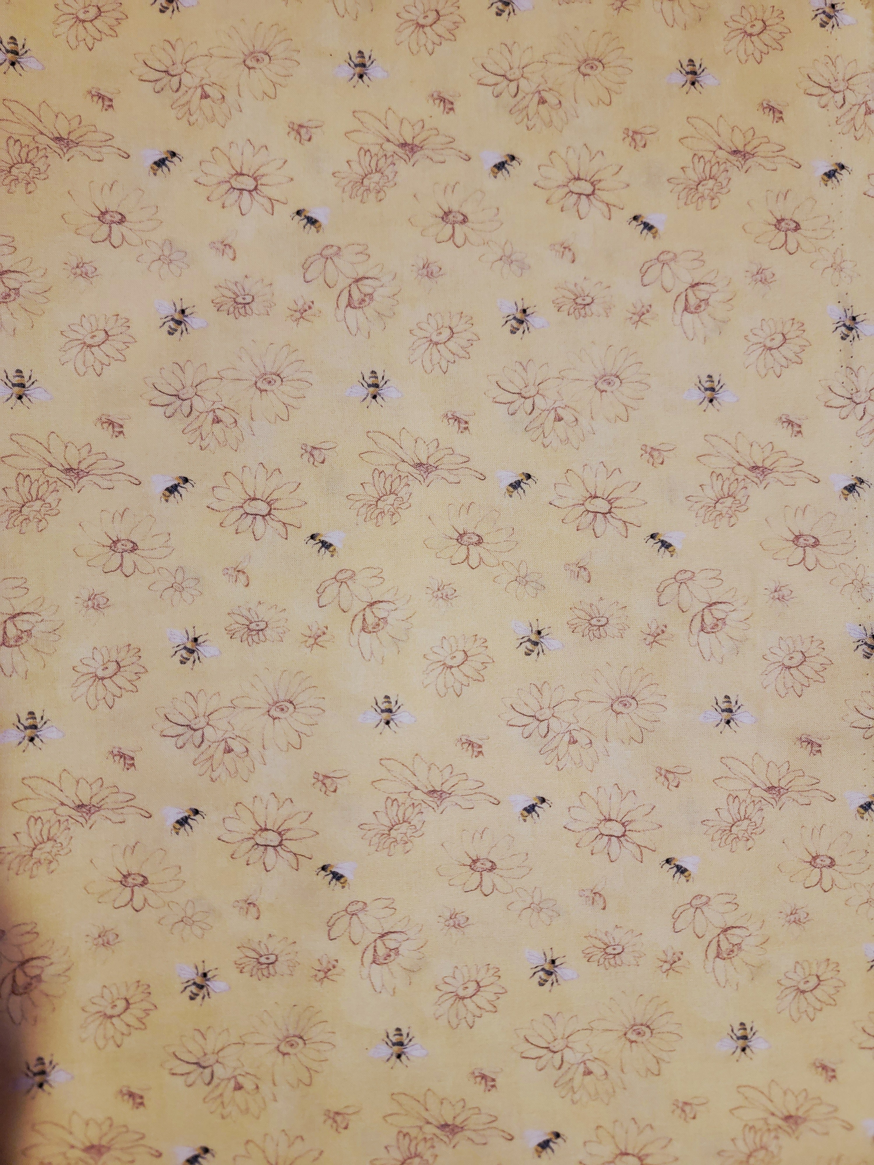 Honeybee- Daisy Field Fabric (half yard increments)