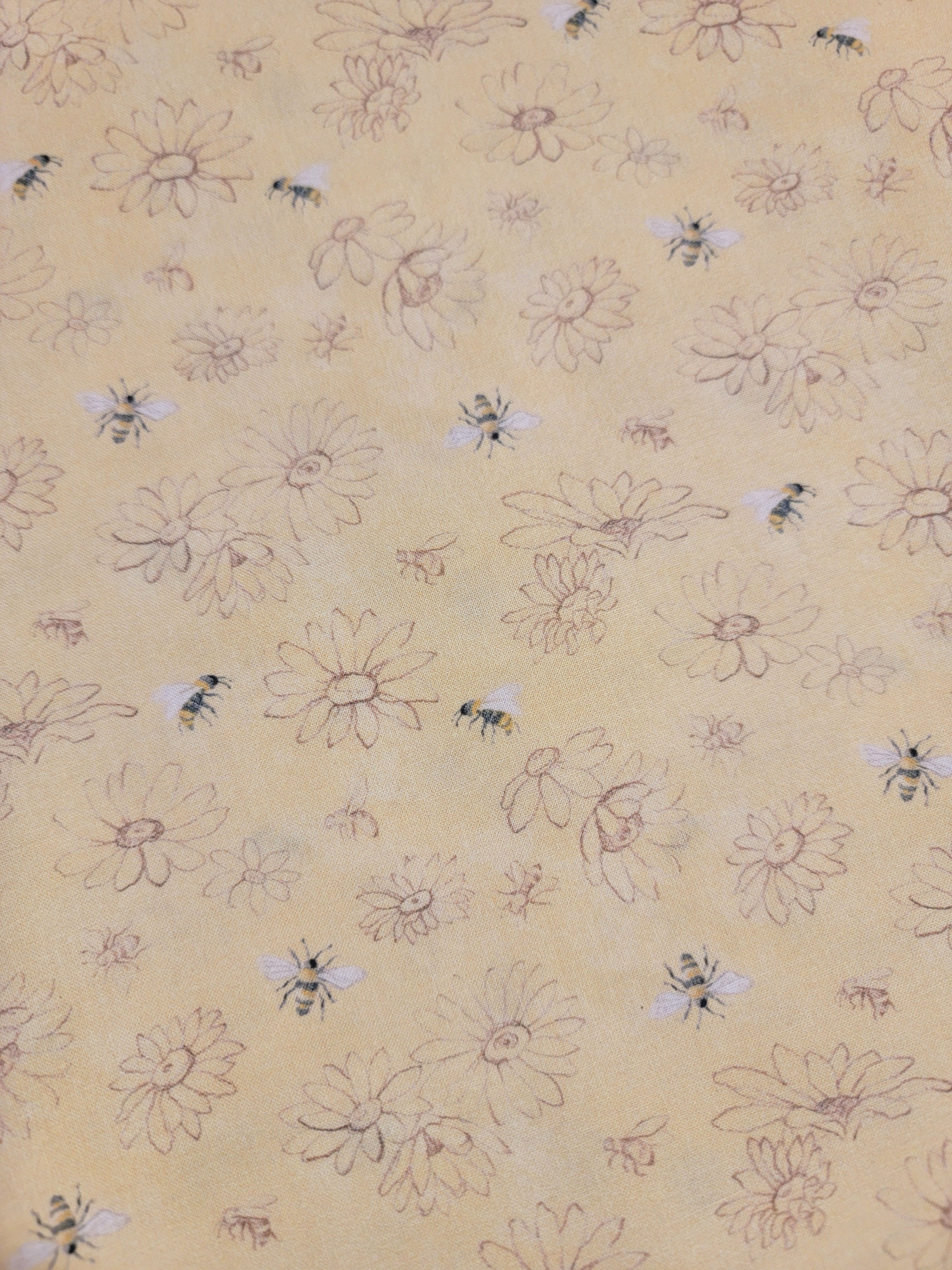 Honeybee- Daisy Field Fabric (half yard increments)