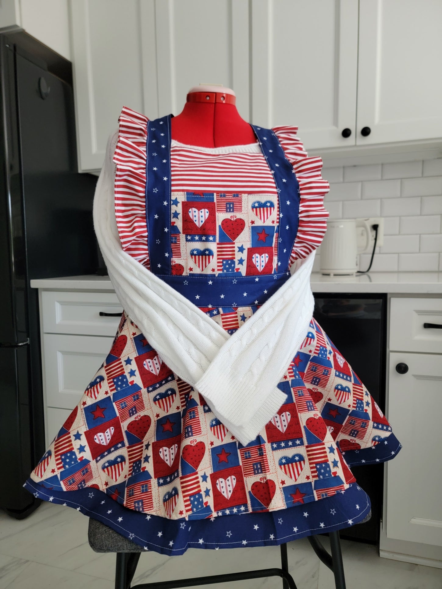 Americana Vintage Ruffle Pinafore Apron