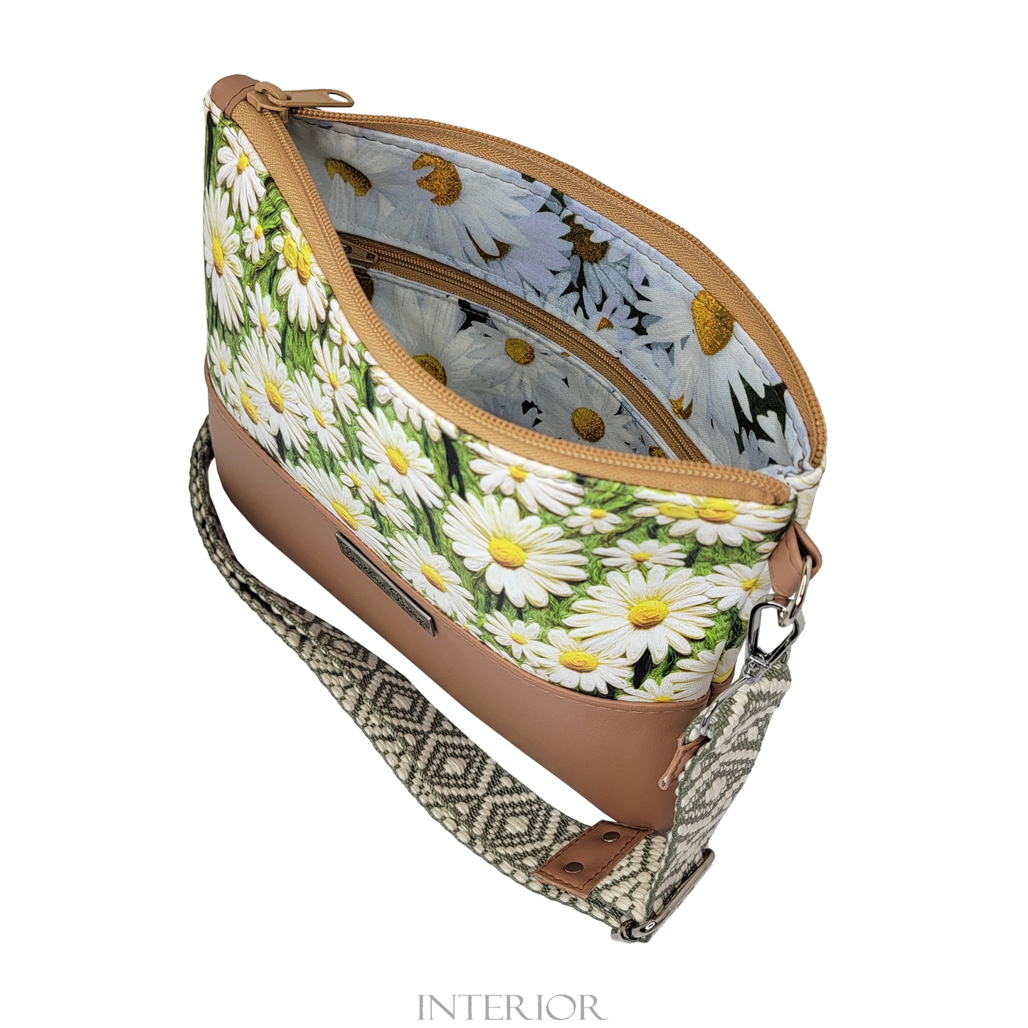 Daisy Alyssa Crossbody (w/ upgraded strap)