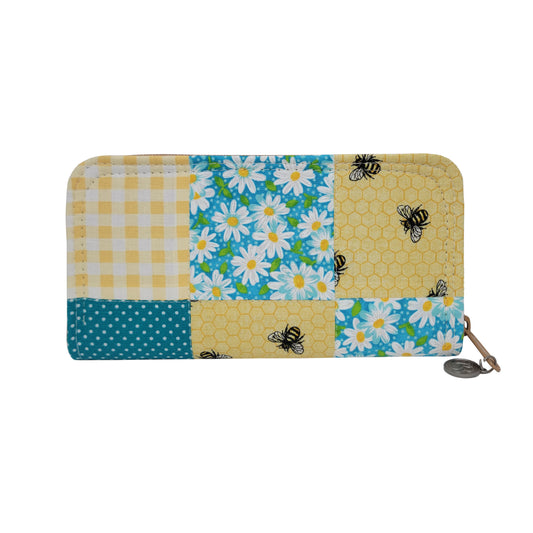 Daisy Garden (Quilted) Zip Around Wallet