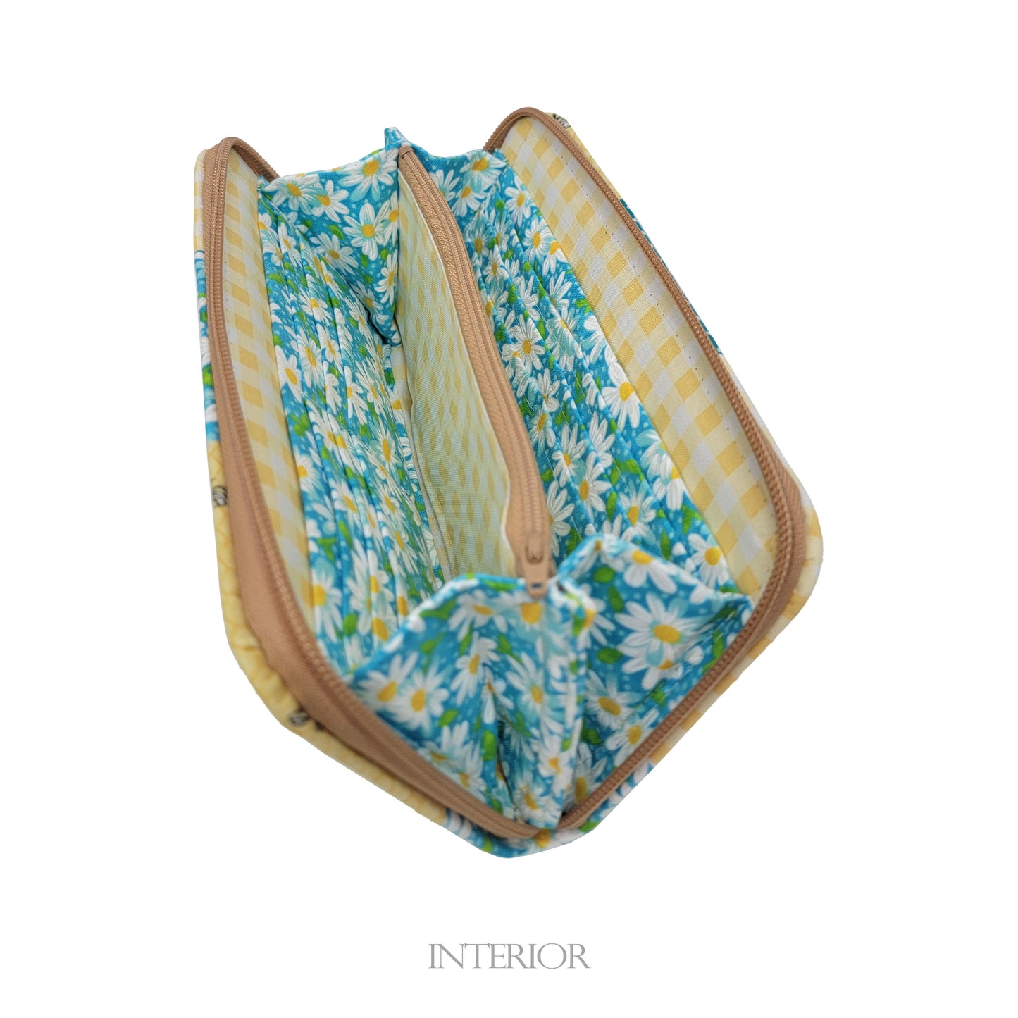 Daisy Garden (Quilted) Zip Around Wallet