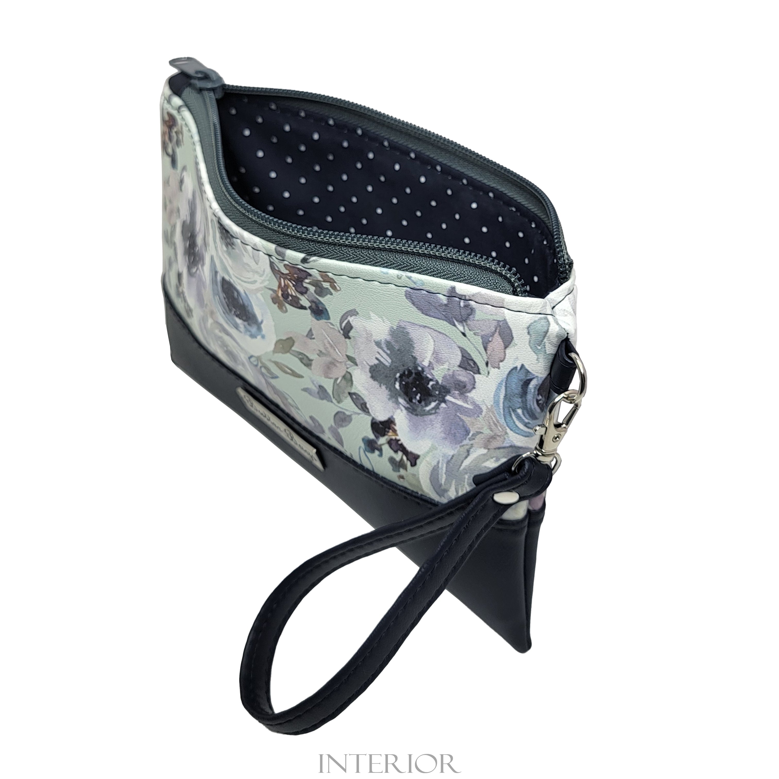 Shades of Blue Wristlet (navy)